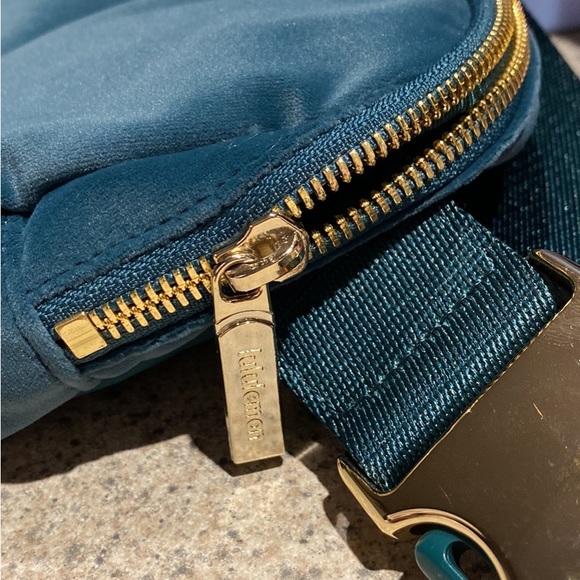 fjallraven mini backpack sale Fjällräven Kanken - Compact Everyday Carry, Durable Vinylon Fabric it is a sustainable vintage leather backpack Size:40L Herschel Settlement Backpack Classic